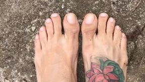 foot exhibitionism on the farm