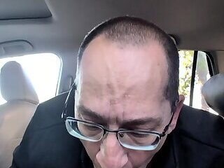 BIGGBUTT2XL GIVES A CAR BLOWJOB TO MONSTER BBC WHILE ON VACATION IN EGG HARBOR NJ 215 303 9905