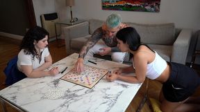 dia del amigo- el juego se pico, y mis amigas querian lech