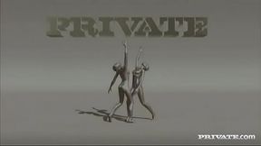 Maria Bellucci and Tera Bond Enjoy Screwing Two Guys in a MMFF Fourway