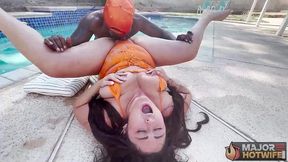 busty cougar hottie josie jaxxon gets banged and jizzed by rome major!