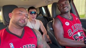 fodi na praia com um casal de gringos parrudos