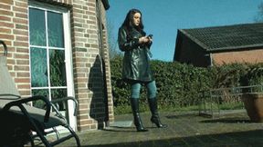 SexyBootedMistress (MP4)