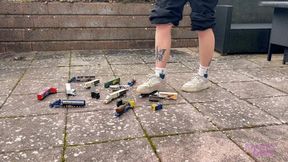 Sneaker-Girl Doro - Little Toy Trucks Crush