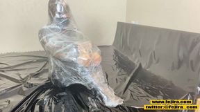 Fejira Com &ndash; Plastic Cling Film Wrap Bondage Sweating Orgasm