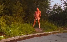 Crusing area naked barefoot wank and flexing my hole