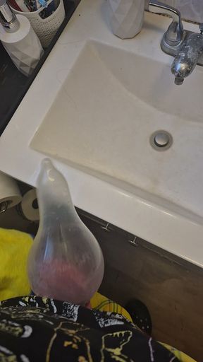 Morning Jerkoff With Using The Condom