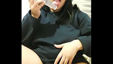Hot Brazilian Beauty Showing off Her Amazing Booty for Foreign Fans