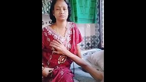 Desi hottie gets intimate in hot sex videos