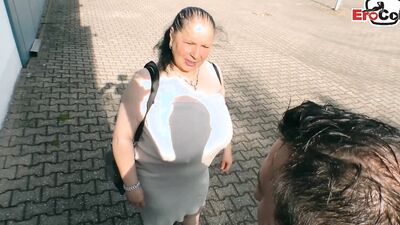Deutsche fette Milf wird hart gefickt