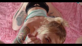 Juicy Blowjob From Teen. Karneli Bandi