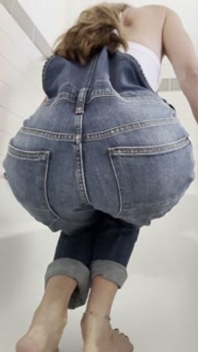 Peeing all Different Jeans - Compilation ❤️