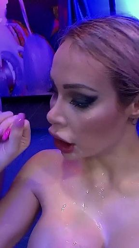 Ggg John Thompson Chessie Kay Pissing Sex with Men Huge Dick Lining up to Fuck Gangbang