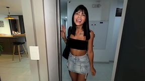 I fuck the delicious maid of the house