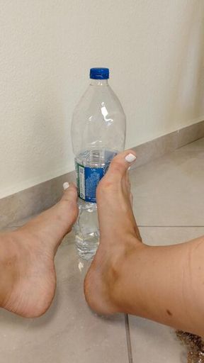 F33T Open my Water bottle