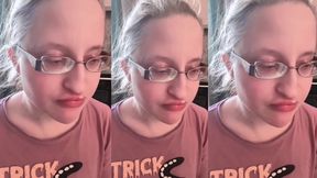 Asmr Huge Bubble Gum Sound Effects Listen in Headphones