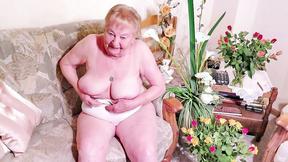 ”OMAGEIL Lusty grandmas pictured at home with tits naked”