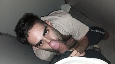 FROM PERU TO MADRID TO SUCK COCKS IN BOYBERRY'S BOOTHS!!!