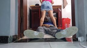CUCKOLD WIFE receives plumber neighbor in skirt without panties
