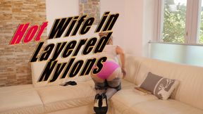 Carol Goldnerova's hd action by Stocking Videos