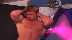 FapHouse: Blond hair has a taste for nailing