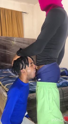 Straight Colleague Gat a Huge Dick
