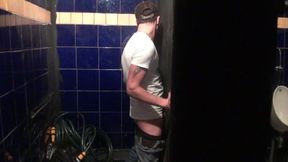 227 / suker dick in glory holes of toilett of bar
