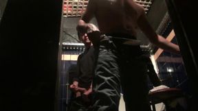 227 / suker dick in glory holes of toilett of bar