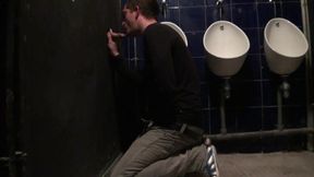 227 / suker dick in glory holes of toilett of bar