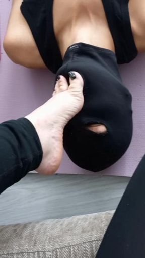 soft foot fetish slave