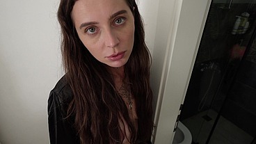 StepMother has to take a dick from her Ass To Mouth to make her boy cum faster