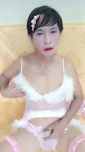 Oanh Le -Dressed as a sexy porn princess -Selfie ejaculates and then moans cock