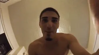 Muscular hunk barebacks his ex boyfriend in amateur anal session