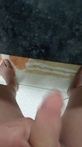 Murray Yaman Masturbates Solo in the Bathroom Watching His Own Porn..