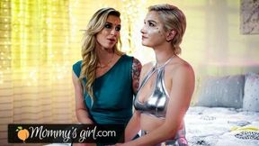 Mommy&rsquo;s Girl &ndash; Alien Skye Blue Wants It One Last Time