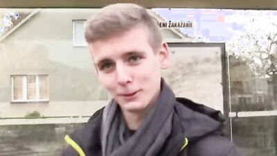 Czech Hunter Hunter goes wild with cash in public for a hot and steamy anal