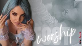 Ai piedi di Isabella