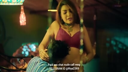 Gaon ki Saari Choori Akele Aadmi Ke Sath