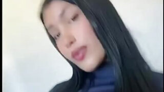 Des Brésiliens amateurs se branlent avec d'énormes bites avant une séance de sodomie amateur hardcore et une éjaculation explosive.