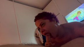 Chupando pau cinco minutos , quantos minutos voc&ecirc_ aguentaria de boquete na live