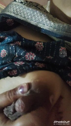Desi Bhabhi Ke Desi Chuchi