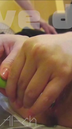 A Masochist Female Thrusts a Brush Into Her Pussy and Cleans Her Dirty Vagina (02-)