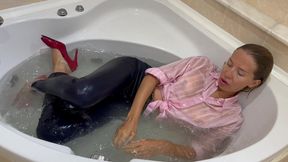 Bubble Bath! Transparent-shirt and No Bra!