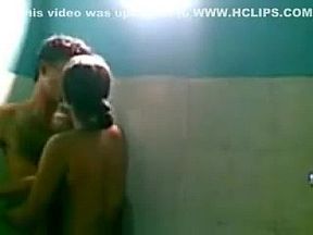 Delhi Vip escort collage girl hot bathroom sex with bf.