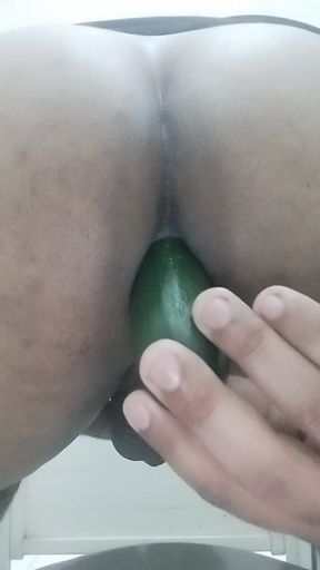 Putting Cucumber