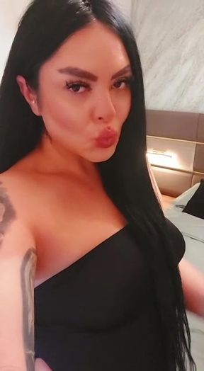 What turns you on more - sweet MILF or filthy MILF?