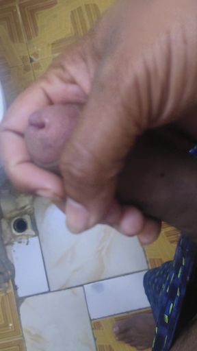 New hand job kisi ko bhi Sex videos banana ho to please comment karo only female