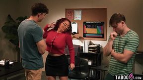 Students give Kiki Daire dual penetration