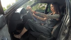 Lusty Viki revving old Toyota barefoot