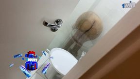 Get pounded by an open door, she knows how to call me a 'corno'